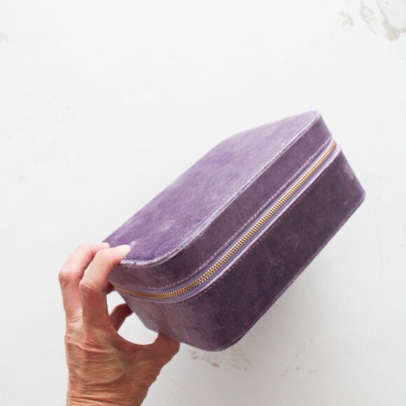 Anthropologie Arlet Flocked Velvet Jewelry Box in Lavender - Picture 3 of 7